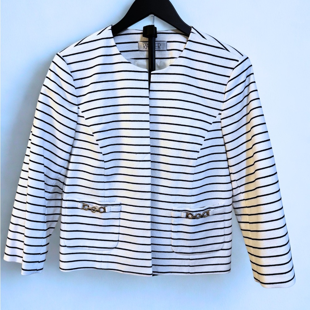 Kasper Women's Black and White Striped Blazer